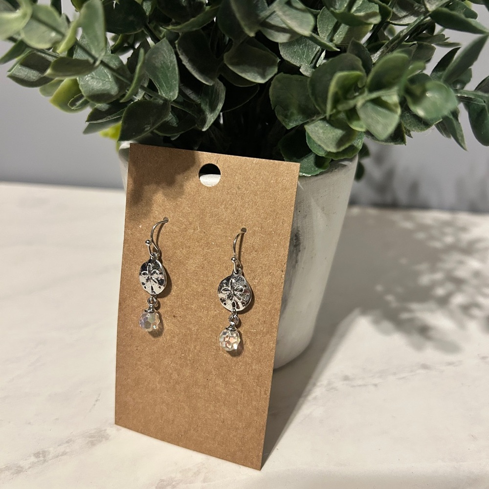 Elegant Silver Dollar Swarovski Earrings - Picture 2 of 3